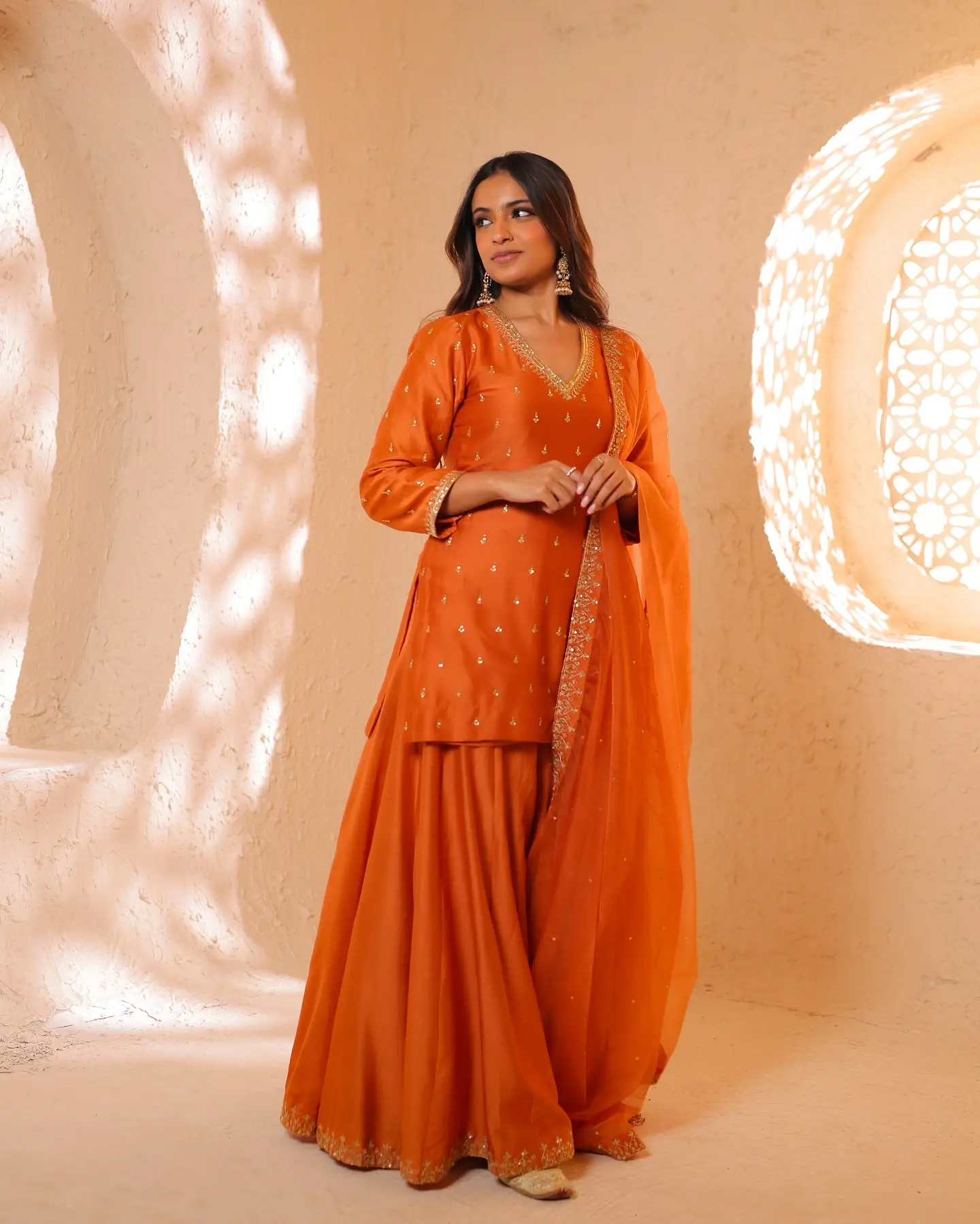 Indian wedding outfits for sister of the bride